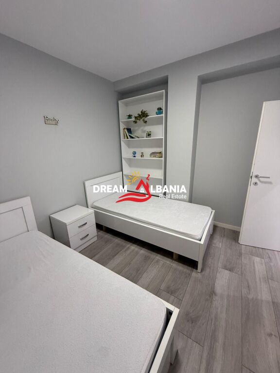Appartamento 2+1 in vendita – Zona 21 Dhjetori, Vicino all'Hotel Mondial (ID 41212188)