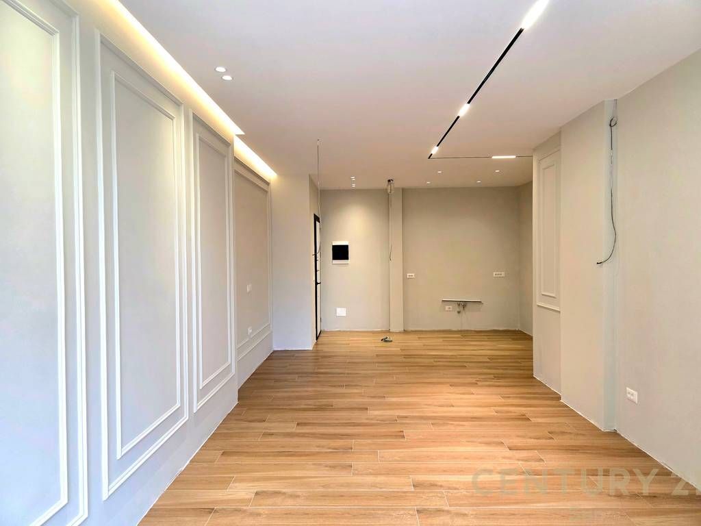 2+1 APARTMENT FOR SALE NEAR THE PARIS MUNICIPALITY