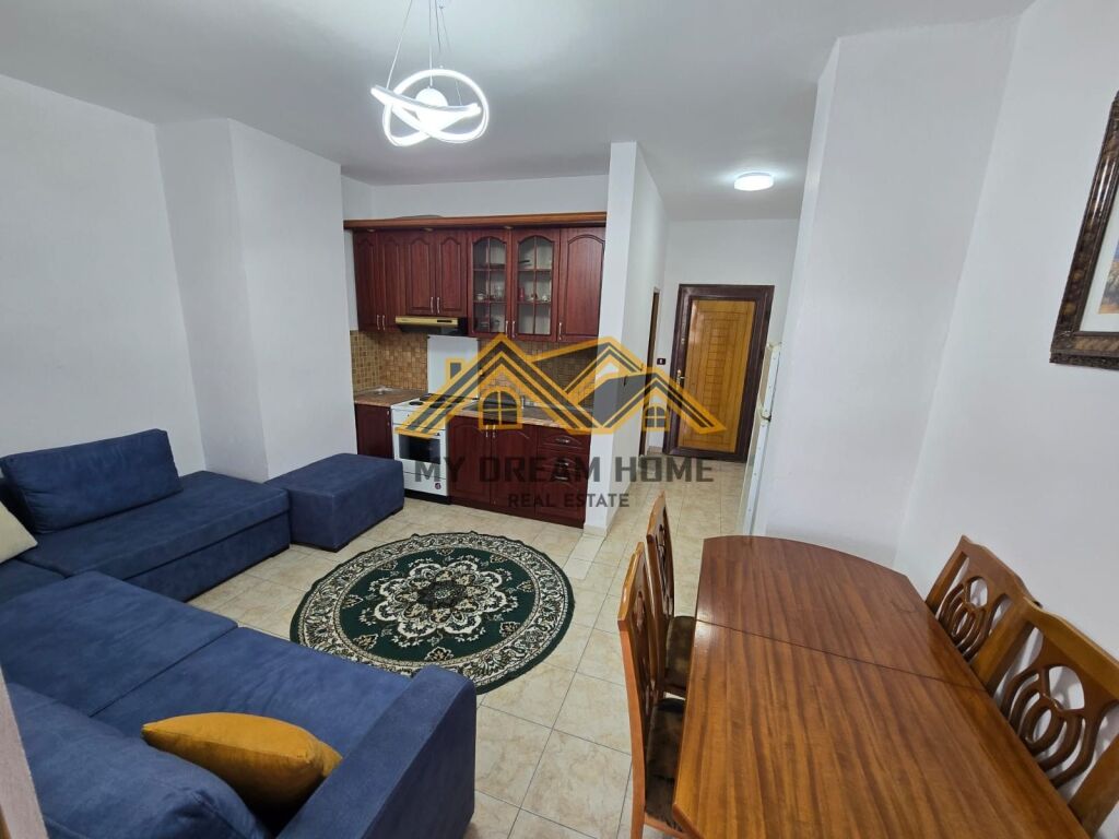 APARTAMENT 1+1 PER SHITJE NE PLAZH ,DURRES !