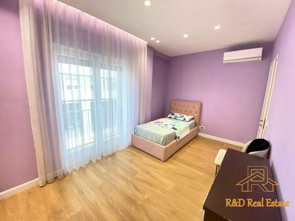 🏡 Apartment 2+1 for rent – Rruga e Dibrës