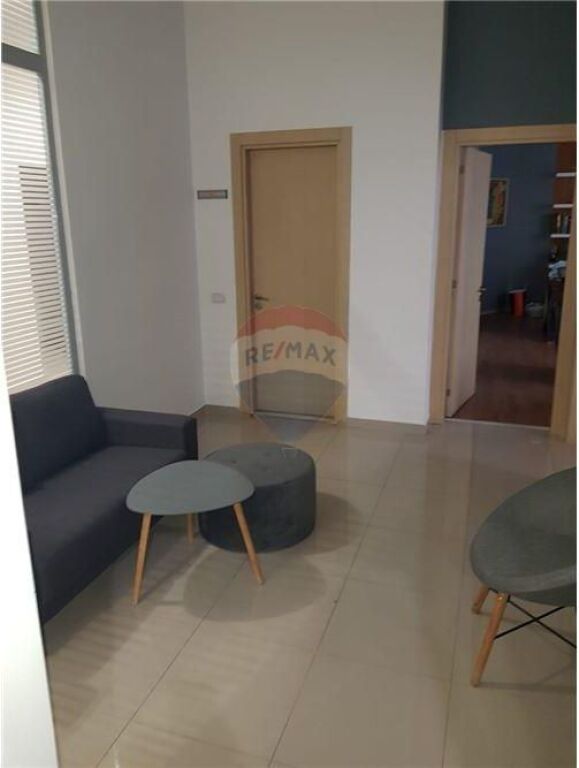 Zyrë - Për Qira - Siri Kodra, Tiranë