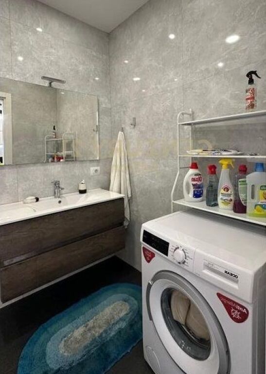 Apartament me qira 1+1+2 me pamje nga stadiumi “Selman Stërmasi”, Ish Shushica