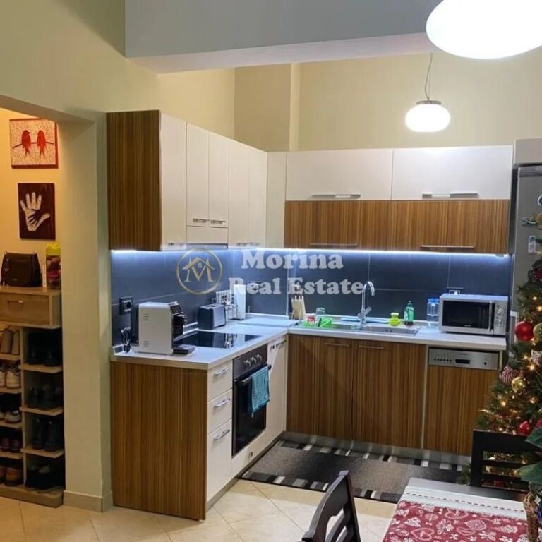 Qera | Apartament 2 + 1 | Fresku | 450 €/muaj