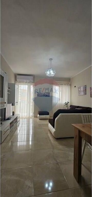 Apartament me Qera 2+1 , rruga Pelivan Leskaj