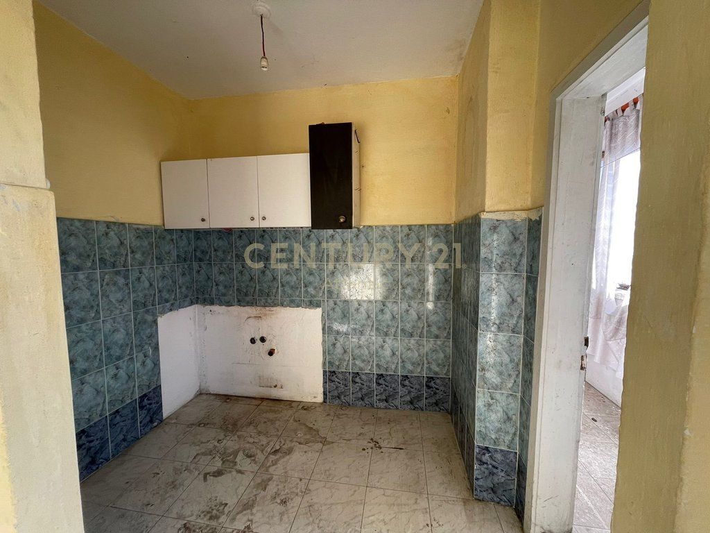Apartament 1+1 per shitje ne Lagjia 16, Durres!