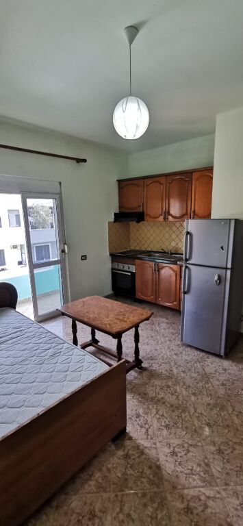 GARSIONERE 22000 LEKE.JORDAN MISJA,PIKA E SKRAPIT