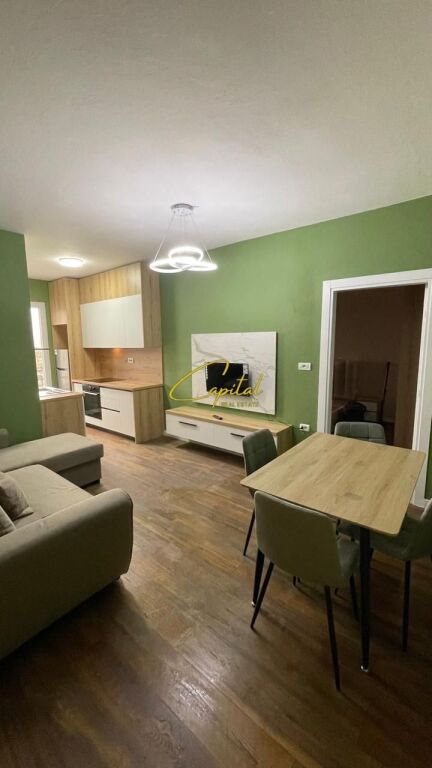 APARTAMENT ME QIRA 2+1 YZBERISHT 45.000 LEKE
