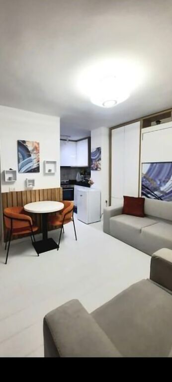 Shitet Studio ne Ali Demi! 86,000 € Sip. Totale  35m2