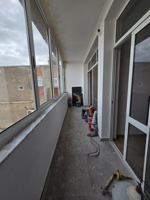 Jepet me qira apartament 1+1 300 euro te kastrati ne durres