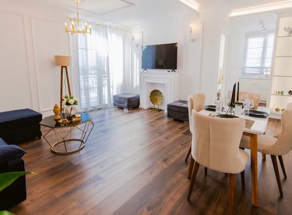 Appartamento in affitto 1+1 lusso - 📍Astir, vicino a Vila L