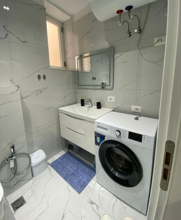 🏡 Shitet Apartament 2+1 – Rruga Frosina Plaku, Tiranë ✨