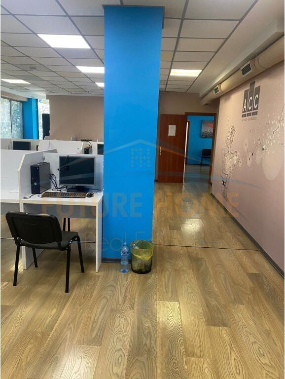 Qira, Ambient për Zyra, Selvia,Tirane.