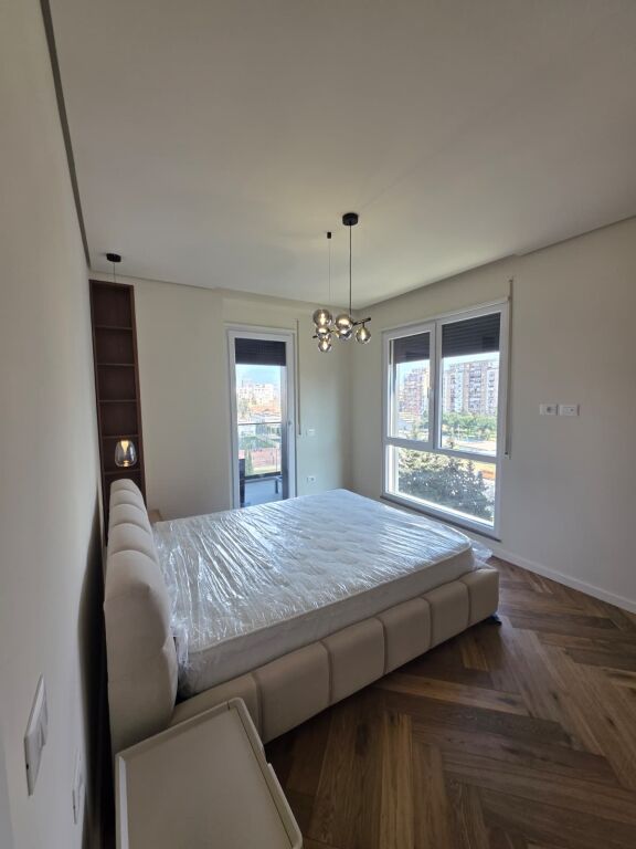 Jepet me qira 2+1+2 DON BOSKO 900€