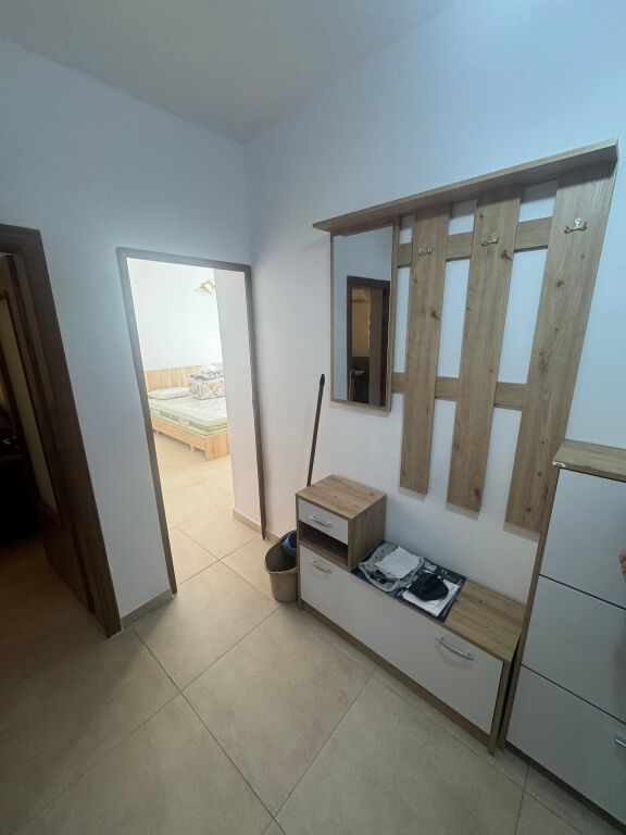 Vendesi in vendita 1+1 di fronte alla nuova maternità, vicino alla Pasticceria Tito