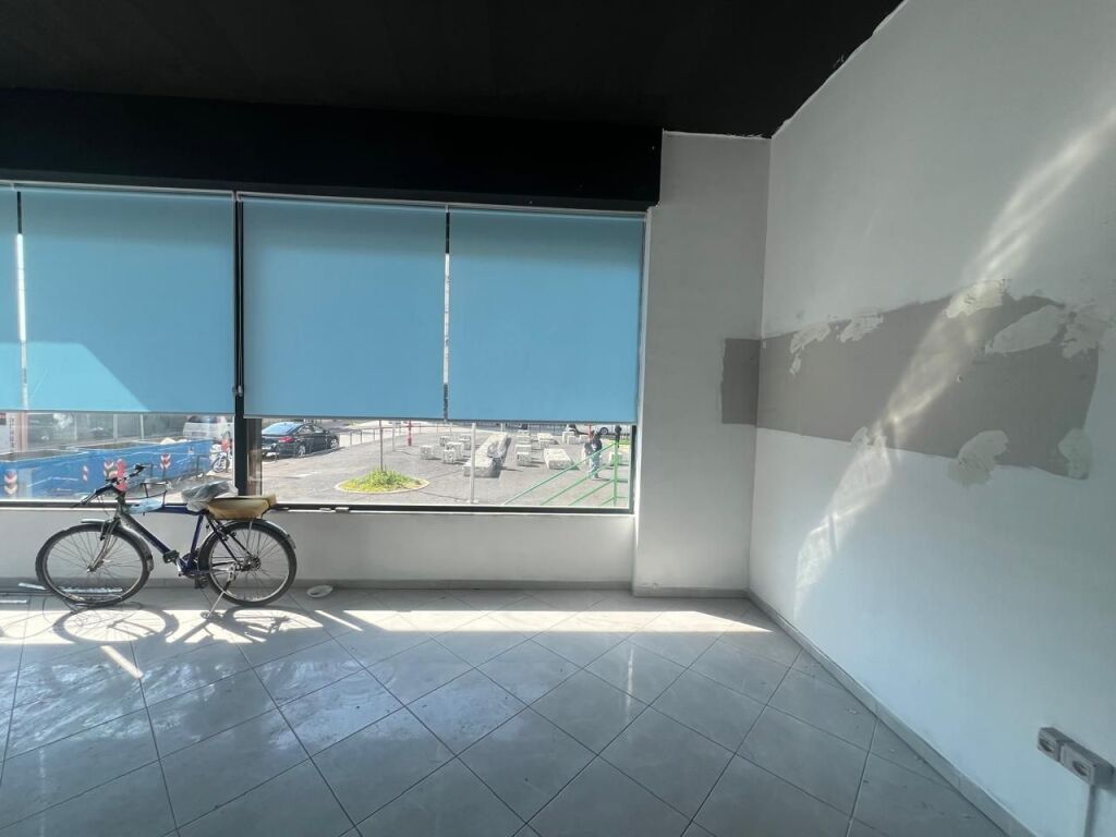 🏢 Business Premises for Rent in Astir, Yzberisht