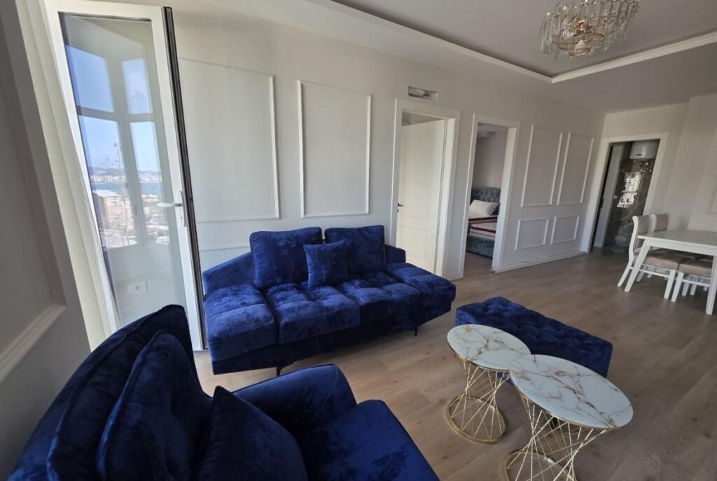 Ne Vlorë Shitet Apartament 2+1 Me Pamje Nga Deti