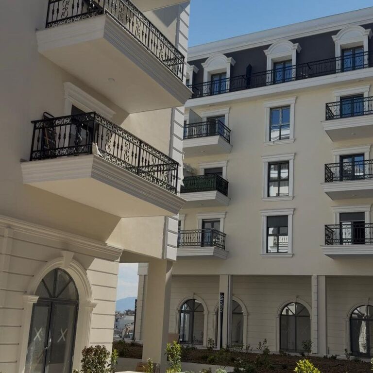 Okazion 1600€ | Shitet Apartament 1+1 – Tirana Porta e Re ✨