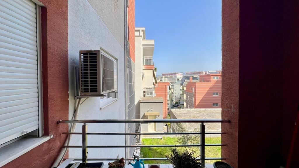 🏡 FOR RENT: 2+1+2 Balconies 📍 Botanical Garden Area (Near the Mosque) – 58,000 ALL/Month – 1st Floor – 110 m² || Detailed Investment ✨️