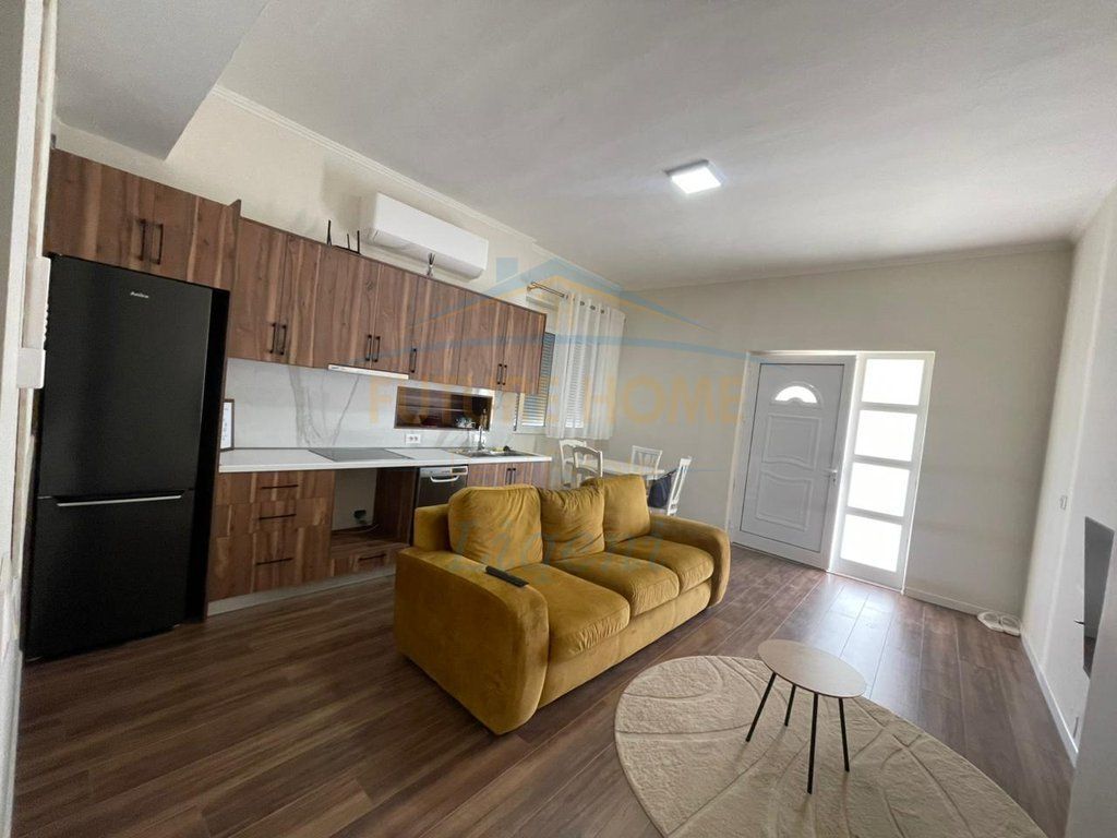 Rent, Apartment 2+1+Parking Space, Zoological Garden, Tirana.