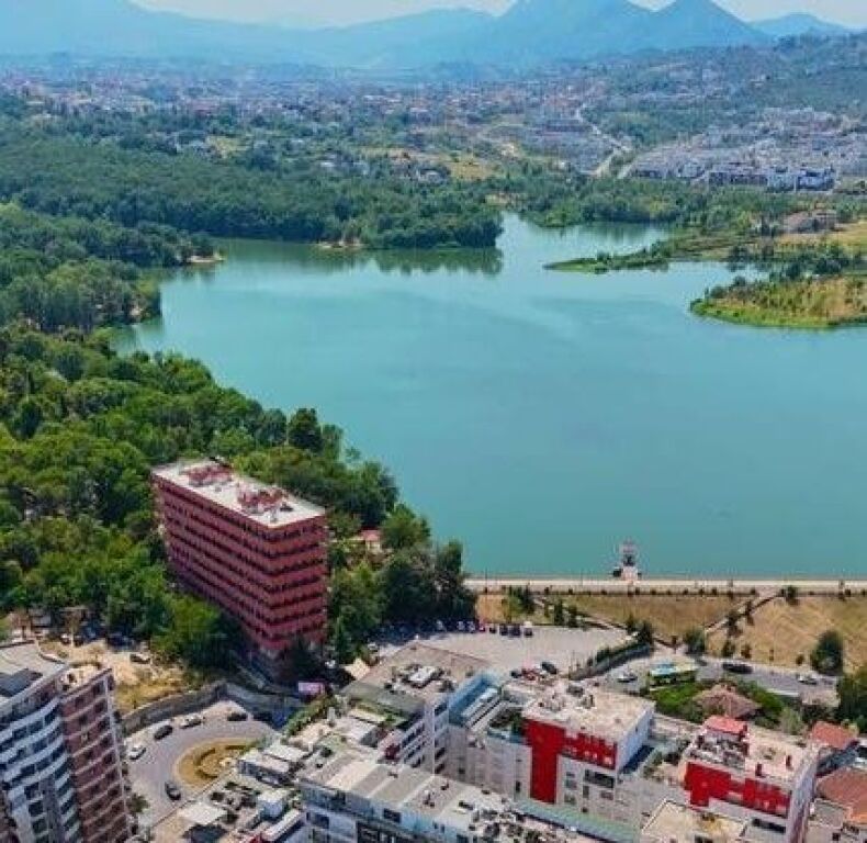 APPARTAMENTO IN AFFITTO 3+1+2+POSTO AUTO, COMPLESSO NOBIS