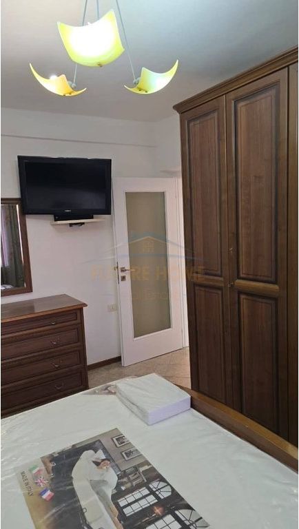 Rent, Apartment 2+1, Dibrës Street, Tirana.