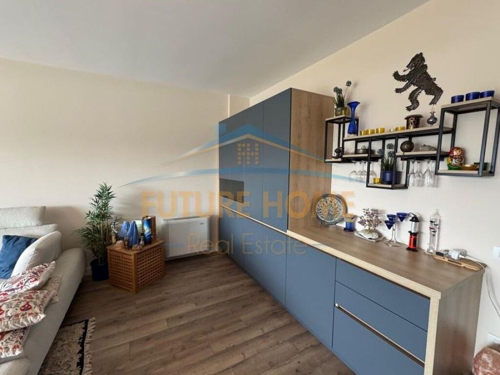 In vendita, Villa, Metatron Residence, Farke