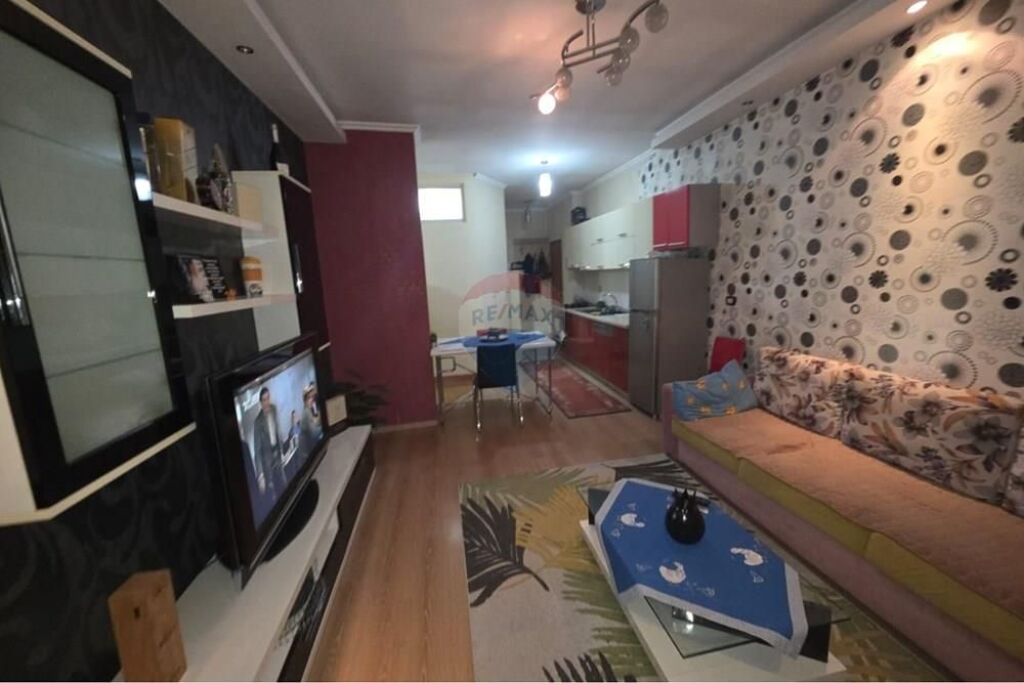 Appartamento 2+1 in Vendita ad Astir