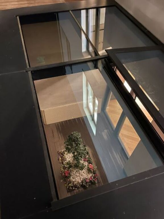 📌Luxury 3-Storey Villa for Sale – Mandarin Residence