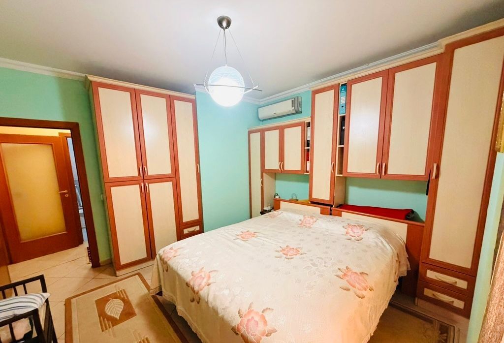 SHESIM APARTAMENT 2+1+2 TEK KOMUNA E PARISIT!