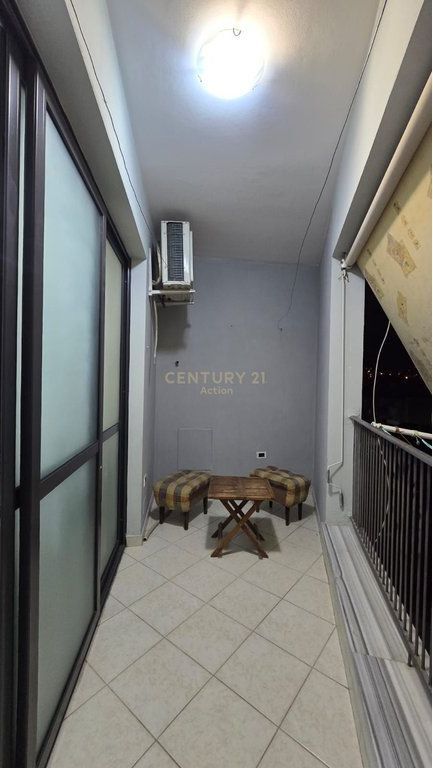 AFFITTIAMO APPARTAMENTO 2+1, EX MERCATO ELETTRICO!