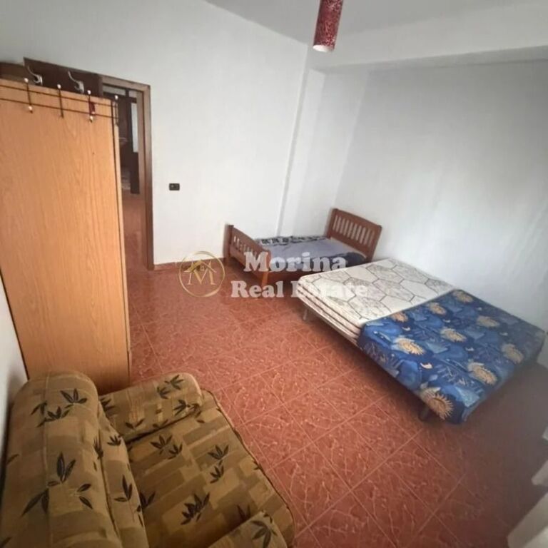 Rent | Private house 2 + 1 | Jordan Misja Street | 400 €/month