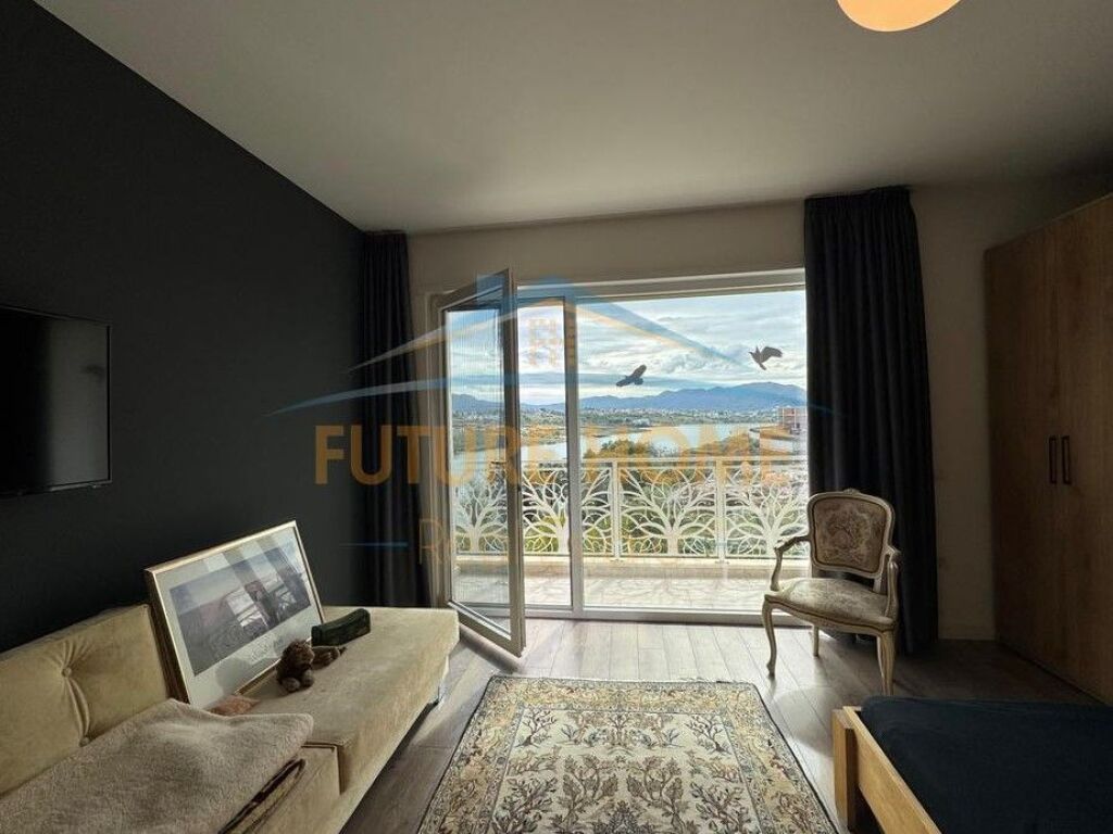 In vendita, Villa, Metatron Residence, Farke