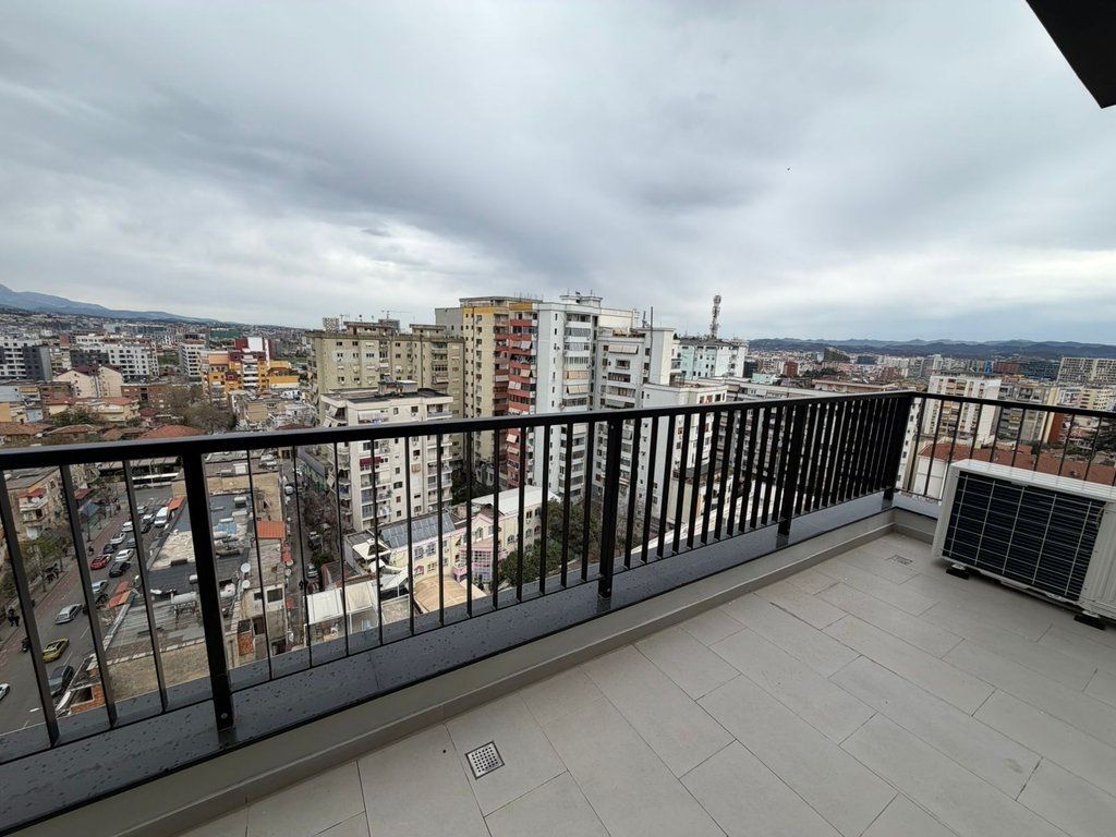 Apartament modern 1+1 plus post parkim në qira pranë qendrës së Tiranës!
