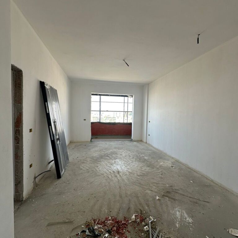 🏡 Shitet Super Apartament 1+1 – Square 21 ✨