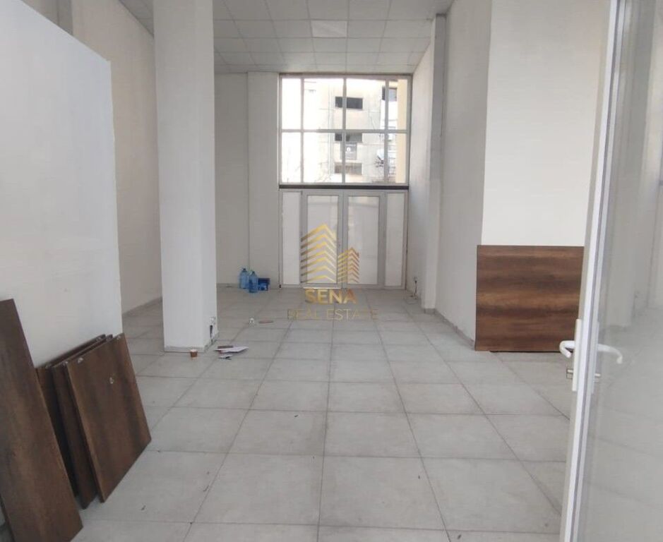 Shitet, Ambient biznesi ,Oxhaku, 222,000 Euro