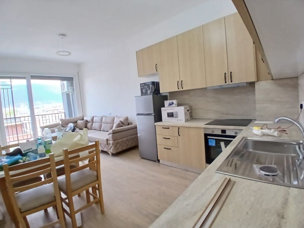 Apartament me qera 1+1 - 📍5 Maj, kompleksi Inerti