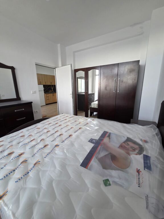 Jepet me qira apartament 1+1 300 euro te kastrati ne durres