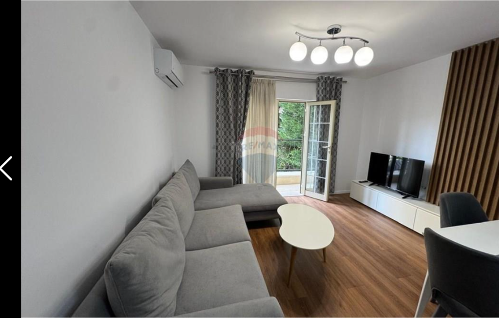 Apartament per shitje 2+1+2 tek Rruga e Elbasanit