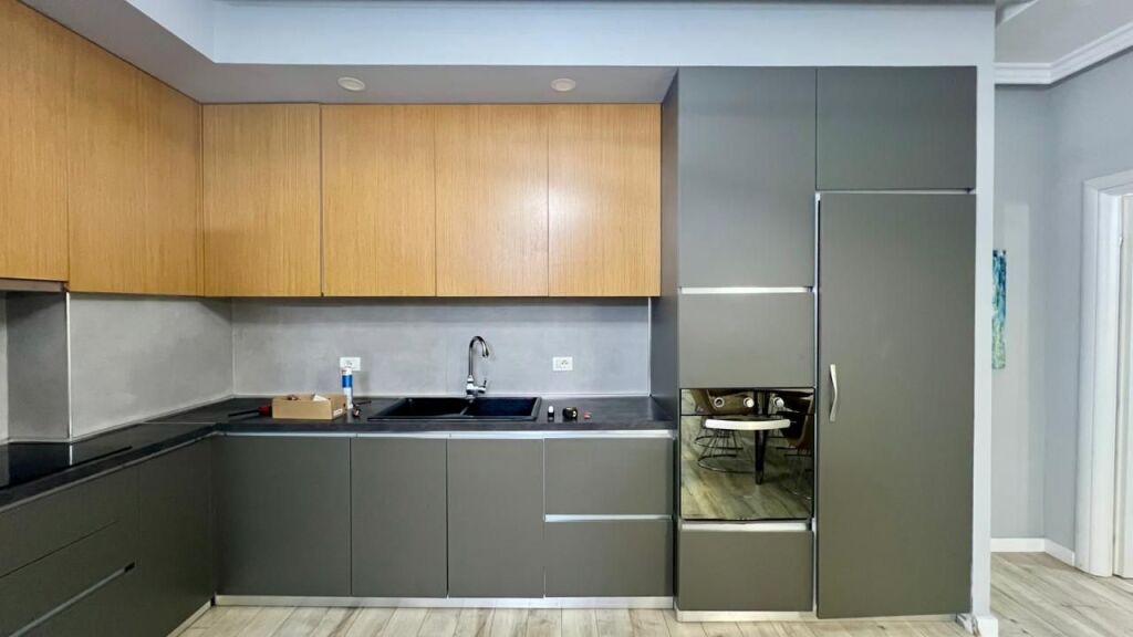 🏡 FOR RENT: 2+1+2 Balconies 📍 Botanical Garden Area (Near the Mosque) – 58,000 ALL/Month – 1st Floor – 110 m² || Detailed Investment ✨️