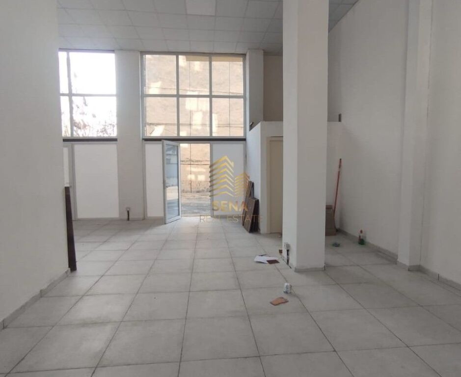 Shitet, Ambient biznesi ,Oxhaku, 222,000 Euro