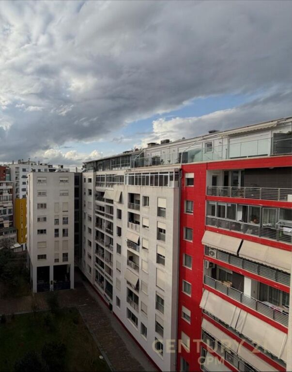 Apartament me verande per shitje tek Nobis, prane Liqenit te Tiranes 1,090,000 € Sip. Totale  209m2