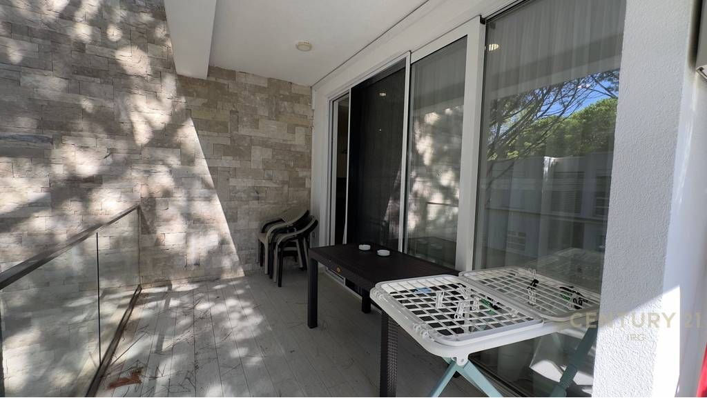 Shitet Apartament 2+1 tek San Pietro!