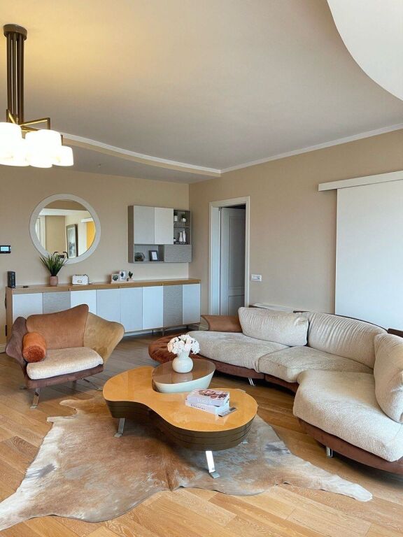 Appartamento di lusso 3+1 in affitto📍stadio Air Albani, via Elbasanit