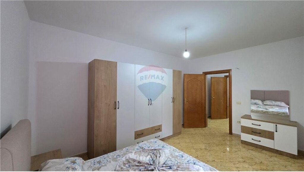 Apartament 2+1 me qera , Rruga e Cipajve
