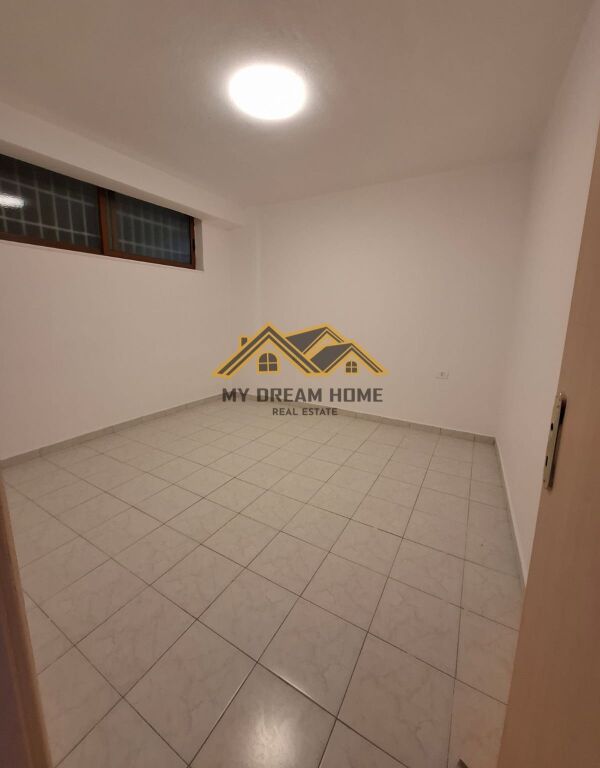 VENDESI APPARTAMENTO 2+1 – SPIAGGIA, DURRËS