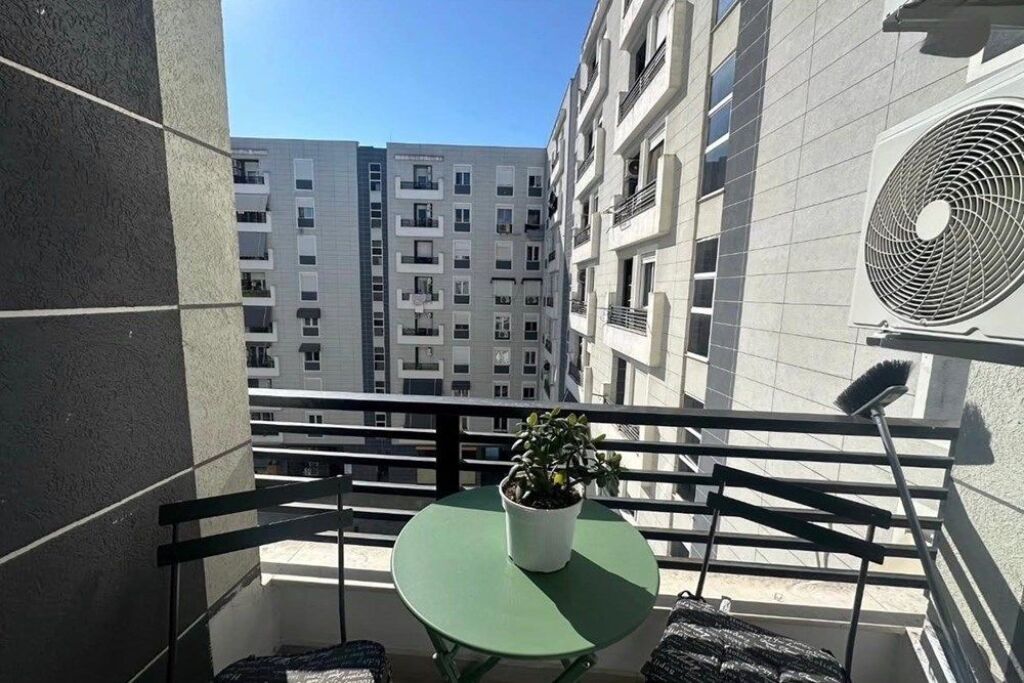 FOR RENT 2+1 APARTMENT AT STAR COMPLEX