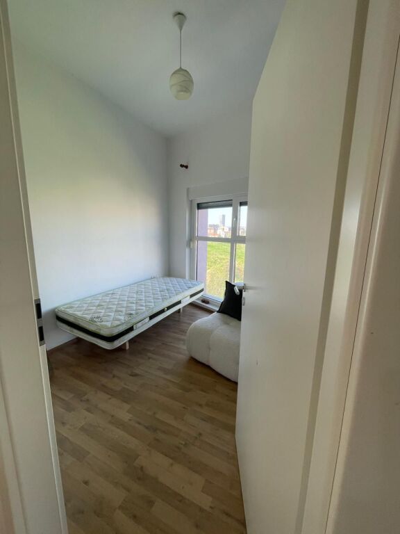 Appartamento 2+1+2 in affitto