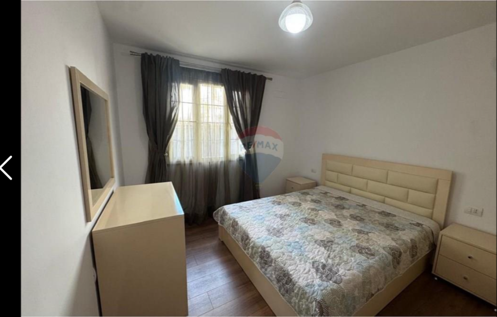 Apartament per shitje 2+1+2 tek Rruga e Elbasanit