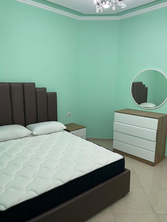 🏢A Selvia, è in affitto un appartamento arredato 1+1.60,000 Leke