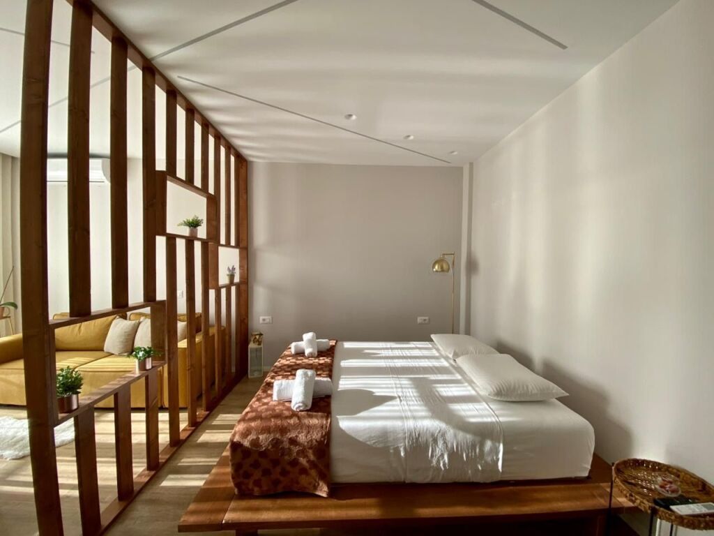 Studio apartment for rent, Pharmacy 10!